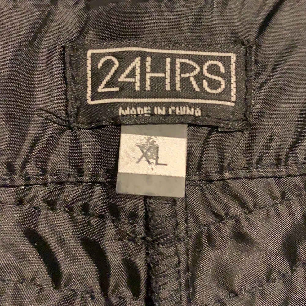 24HRS/Lip Service Faux Leather Shorts - Picture 5 of 6
